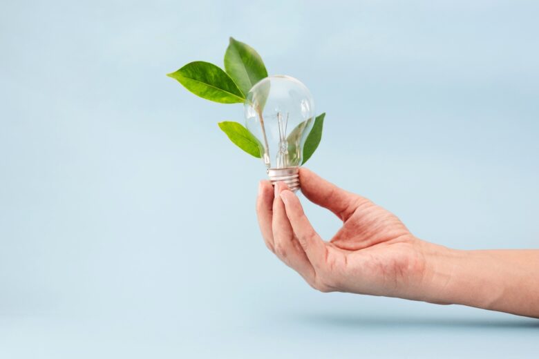 Fotovoltaico ibrido: aumentare l’efficienza delle celle in perovskite-silicio